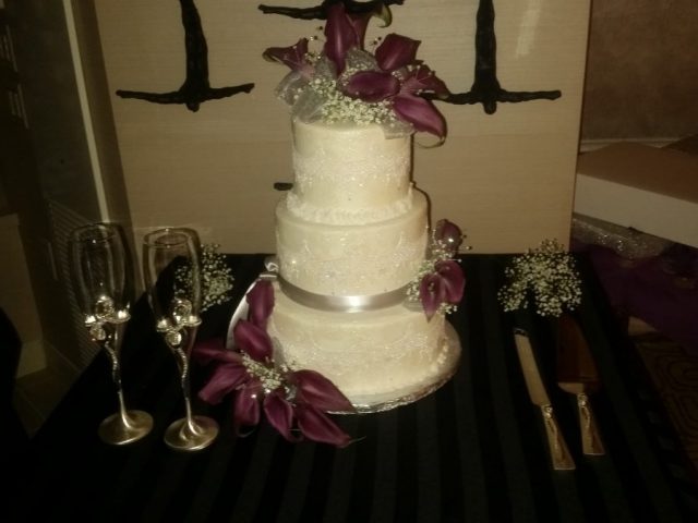 Burgundy Silver Cake