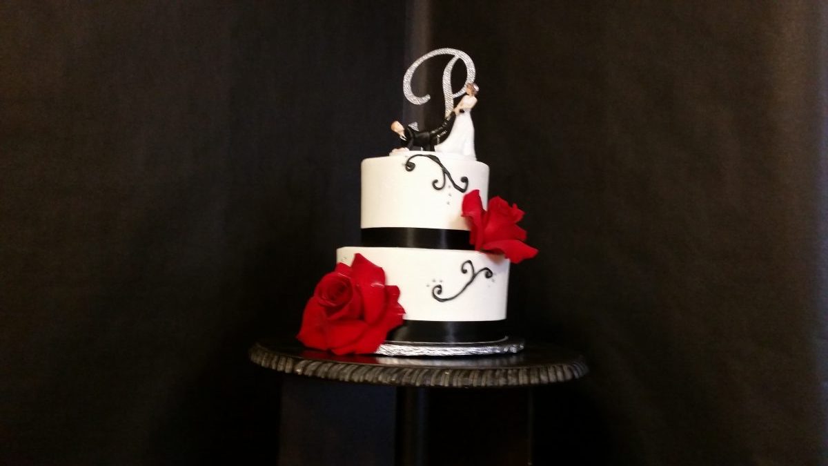 Black and Red Wedding Cake