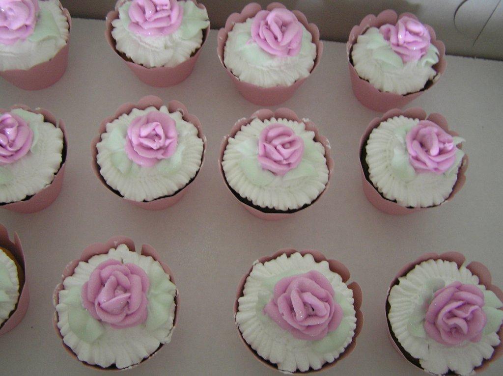 Decorative Cup Cake Holders with Butter-Cream Icing Roses