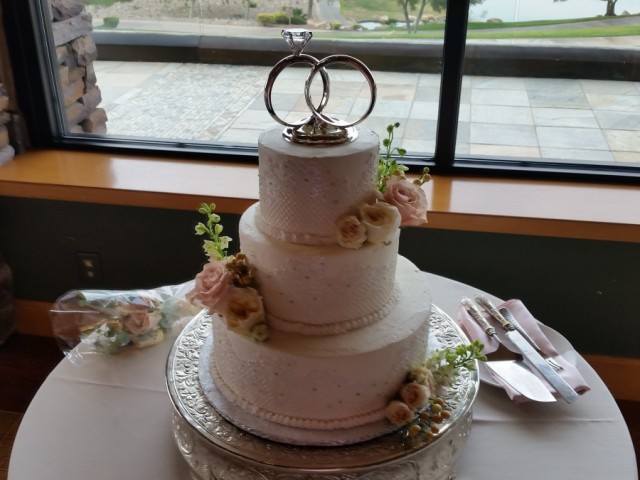 Light Green Lace Cake