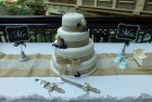 Western Wedding Cake