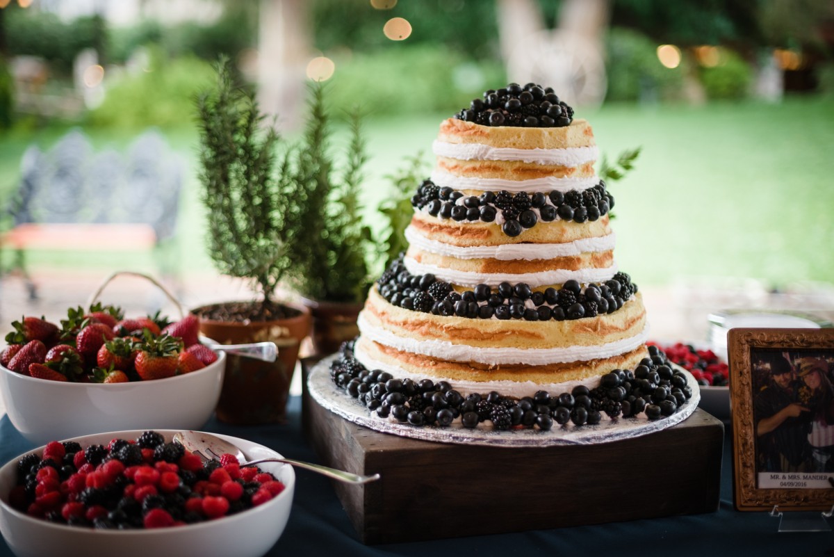 Naked Wedding Cake